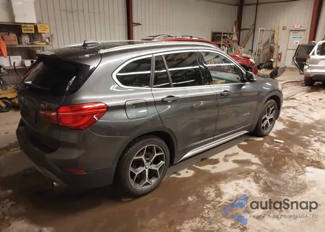 2017 BMW X1 xDrive28I из США, поврежденный, VIN WBXHT3C3XH5F71680